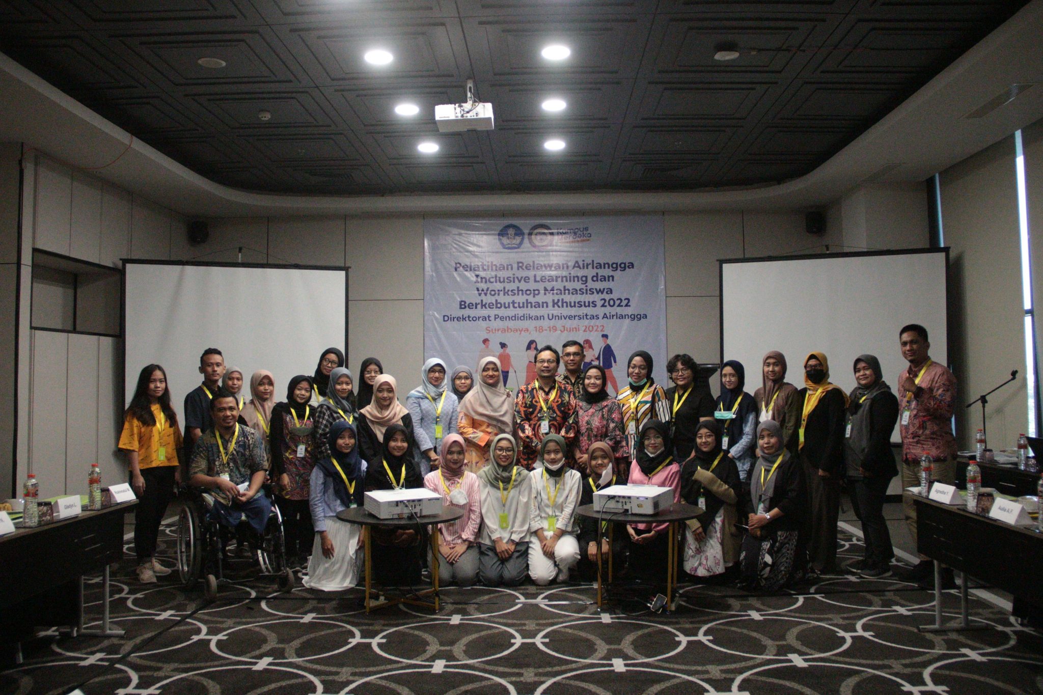 Pelatihan Relawan Airlangga Inclusive Learning Dan Workshop Mahasiswa ...